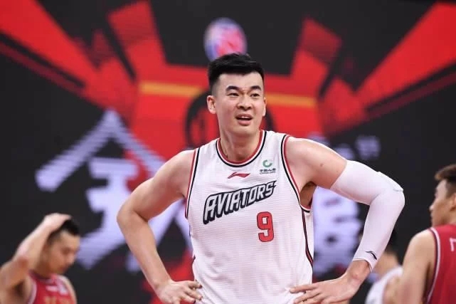 李慕豪职业生涯数据_李慕豪最新个人生涯得分统计